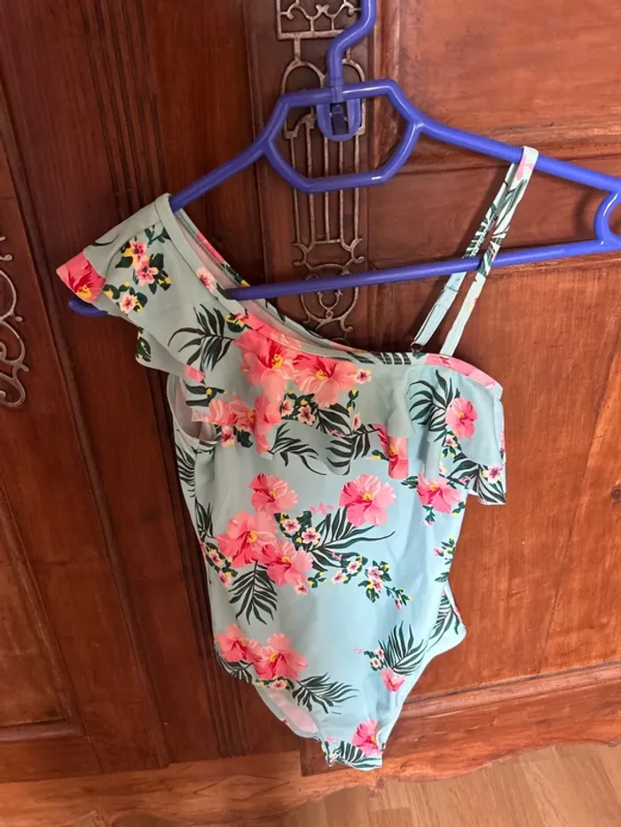 2 maillot de bain 11/12 ans - photo numéro 5