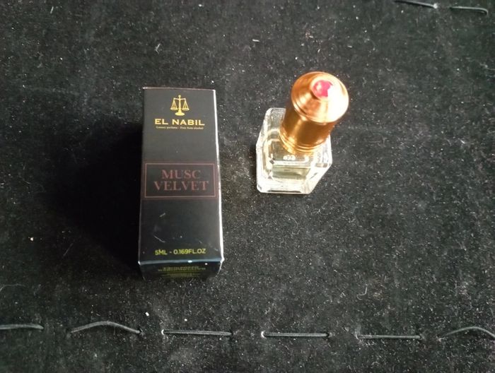 Concentrés de parfums orientaux El Nabil - photo numéro 3