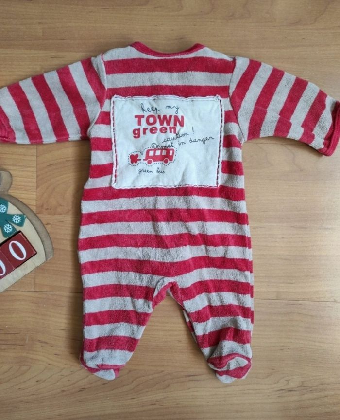 🌺 Pyjama 0 mois - photo numéro 3