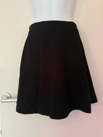 Petite jupe noire H&M