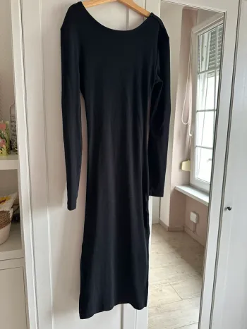 Robe noir mi longue only xs dos ouvert