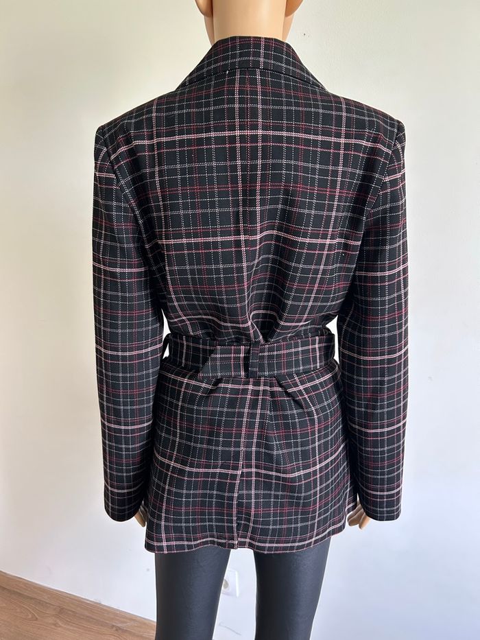 Veste à carreaux neuve Naf Naf taille 38 (valeur 90€) - photo numéro 5