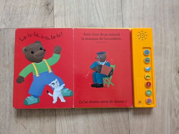 Livre sonore tout carton petit Ours Brun - photo numéro 6