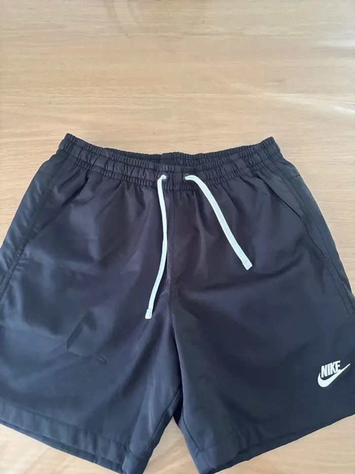 Short Nike - photo numéro 3