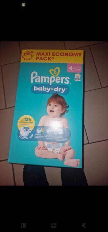 Couches pampers