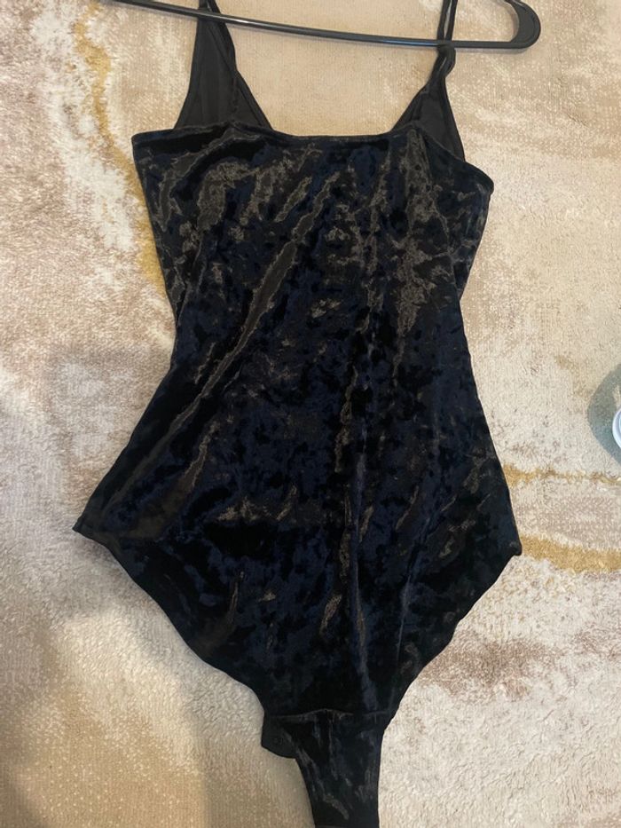 Bodies en velours noir H&M - photo numéro 11