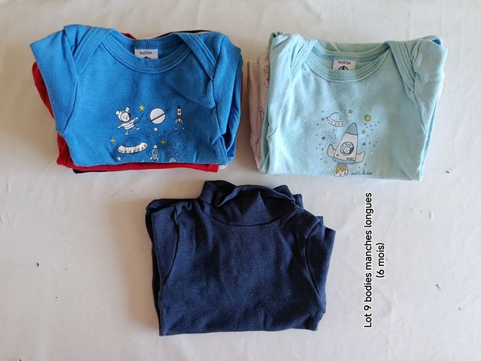 Lot bodies ML (6 mois) - photo numéro 3