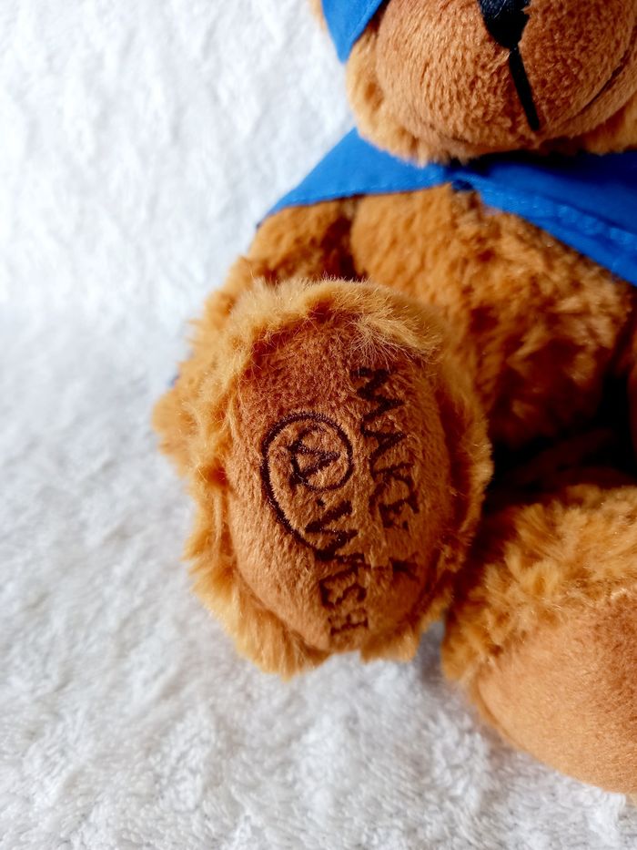 Doudou peluche ours cape Bleu, Make A Wish
Crea2c
- photo numéro 2