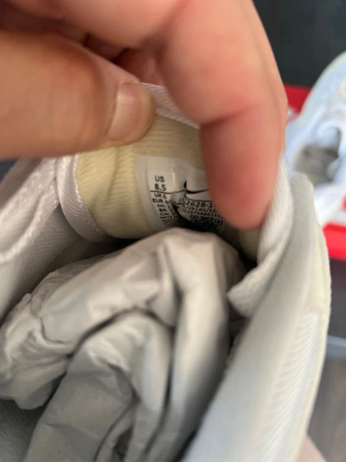 Basket Nike unisex taille 40 - photo numéro 10