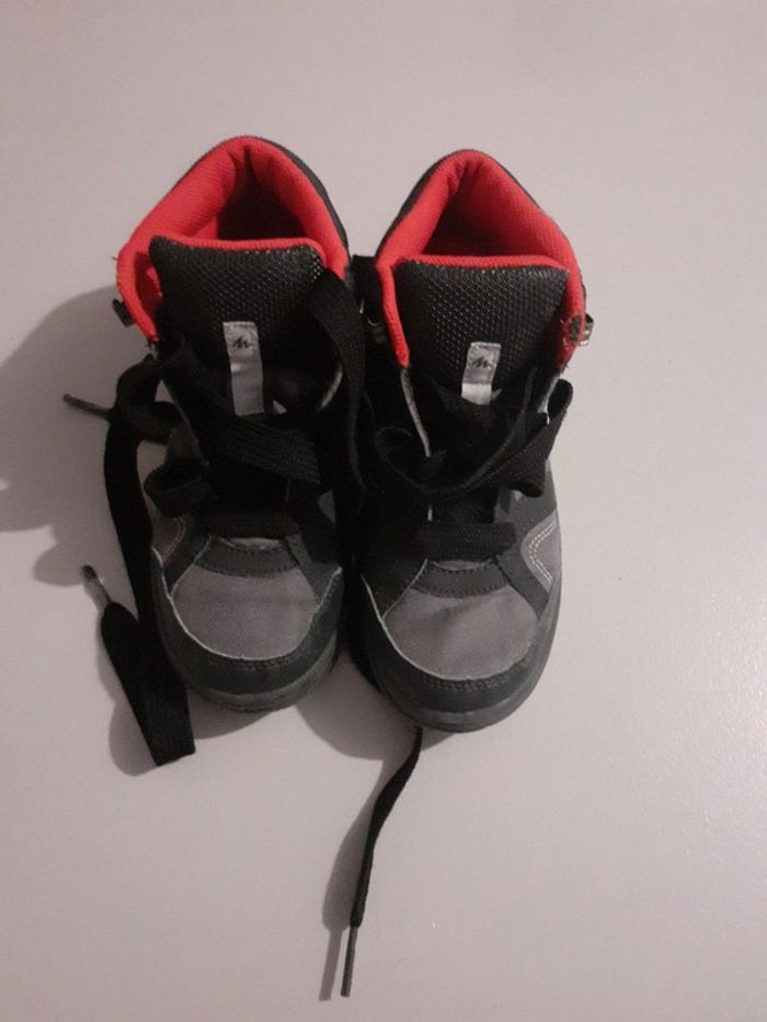 Chaussure de randonnée (A41)