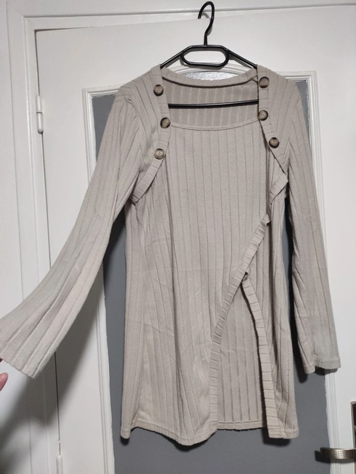 Haut long à la mode taille 46