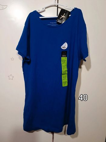 Tee shirt bleu foncé taille 40 neuf