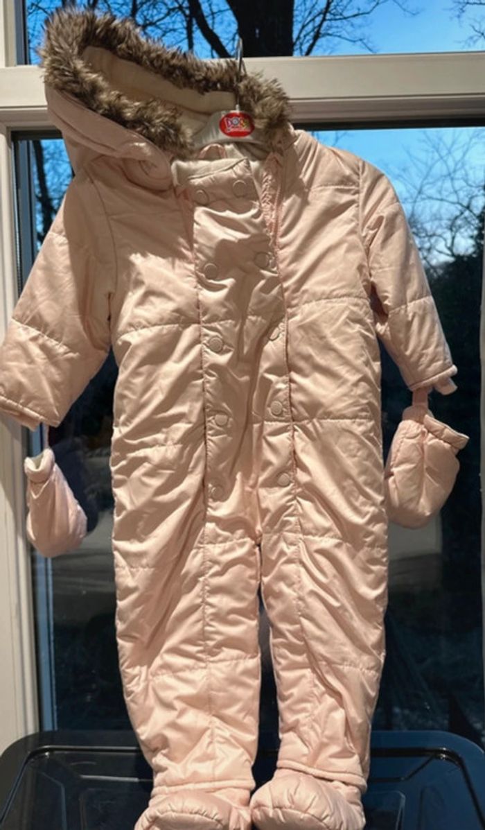 Combinaison rose taille 24 mois vertbaudet