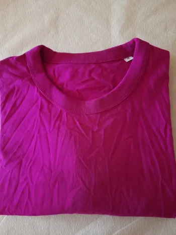 Haut m1nches longues taille M. Tbe