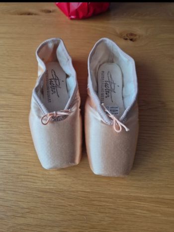 Chaussures de danse classique neuve