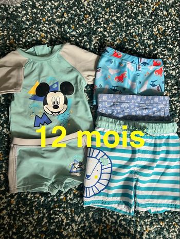 Lot maillot 12 mois 