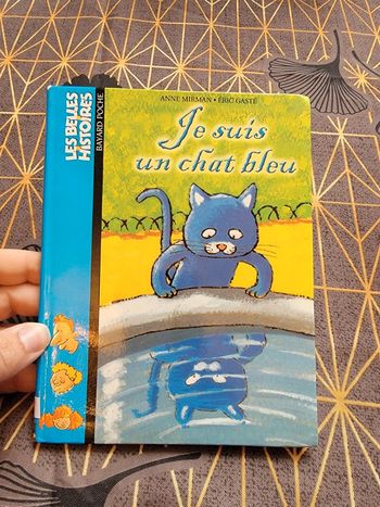 Je suis un chat bleu