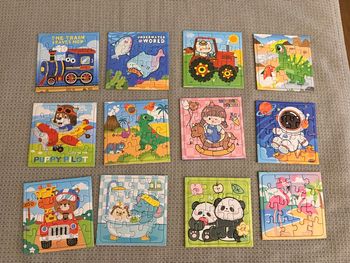 Lot de 12 puzzle de poche