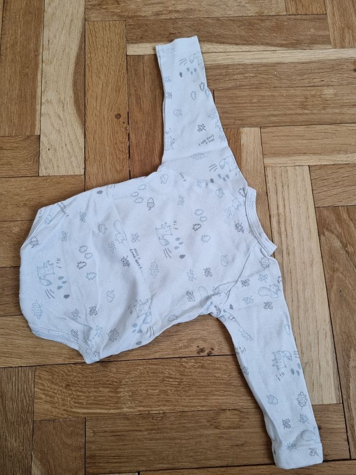 Lot 4 bodies 1 mois - photo numéro 3