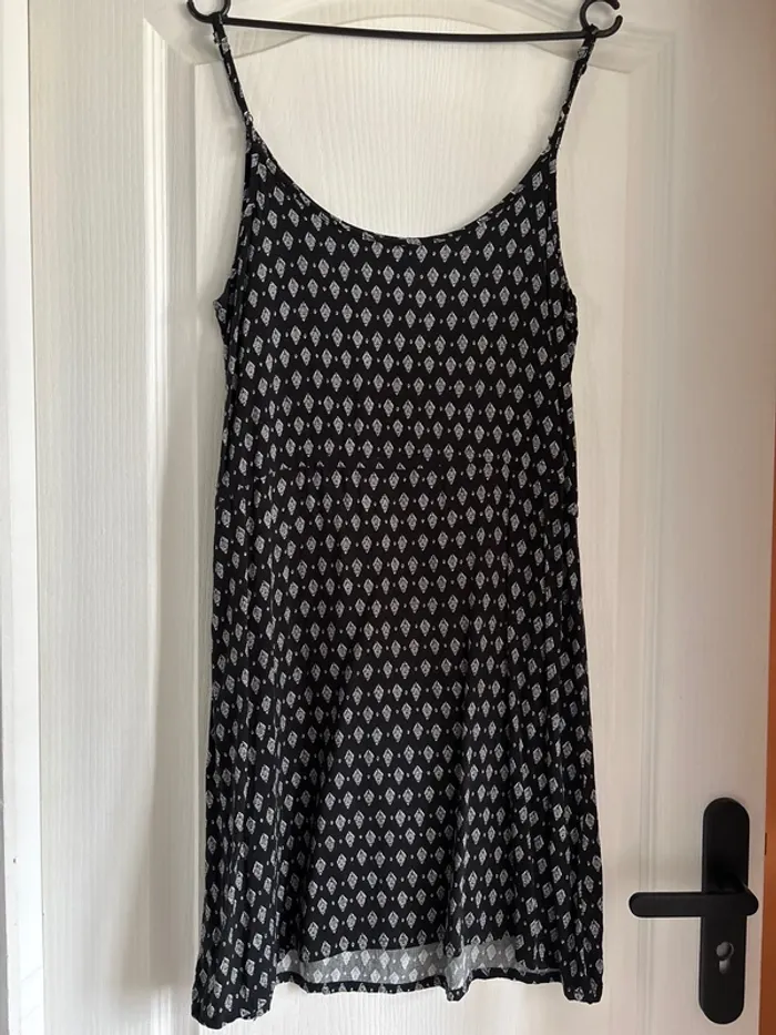 Robe noire Vero Moda taille M - photo numéro 4