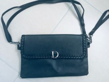 Joli sac pochette chic noir neuf