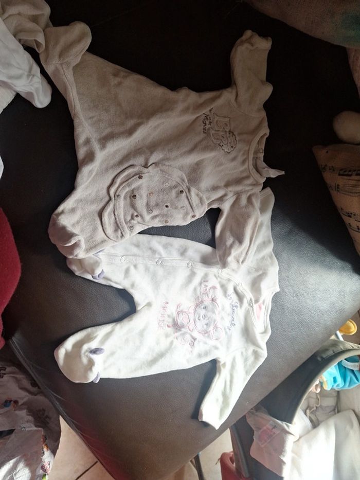 Lot 2 pyjamas velours beige et marron clair