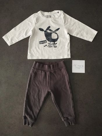 Ensemble jogging/t-shirt manches longues