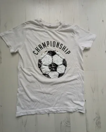 Tee shirt foot  avec motif en sequin