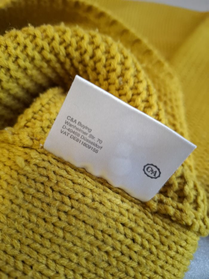 Joli pull femme C&A L col V moutarde très bon état - photo numéro 7
