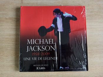 Lot de 2 livres Michael Jackson une vie de légende neuf + un hommage photographique