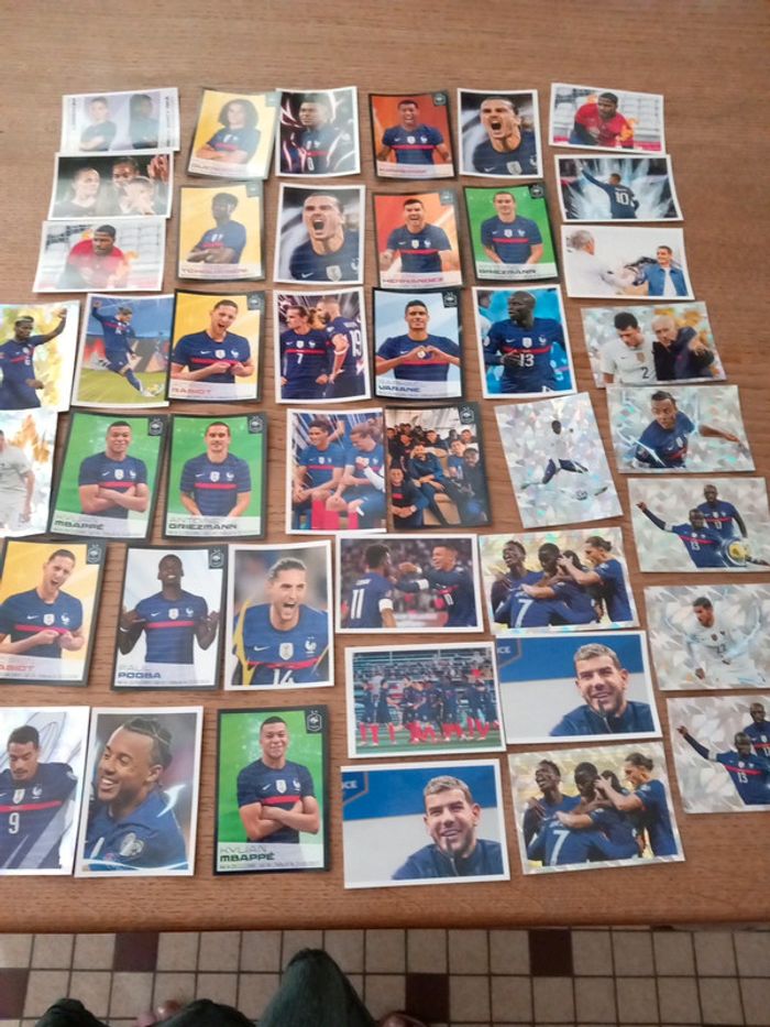 44 cartes Panini foot les bleus Neuf