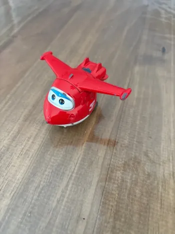 Figurine wings