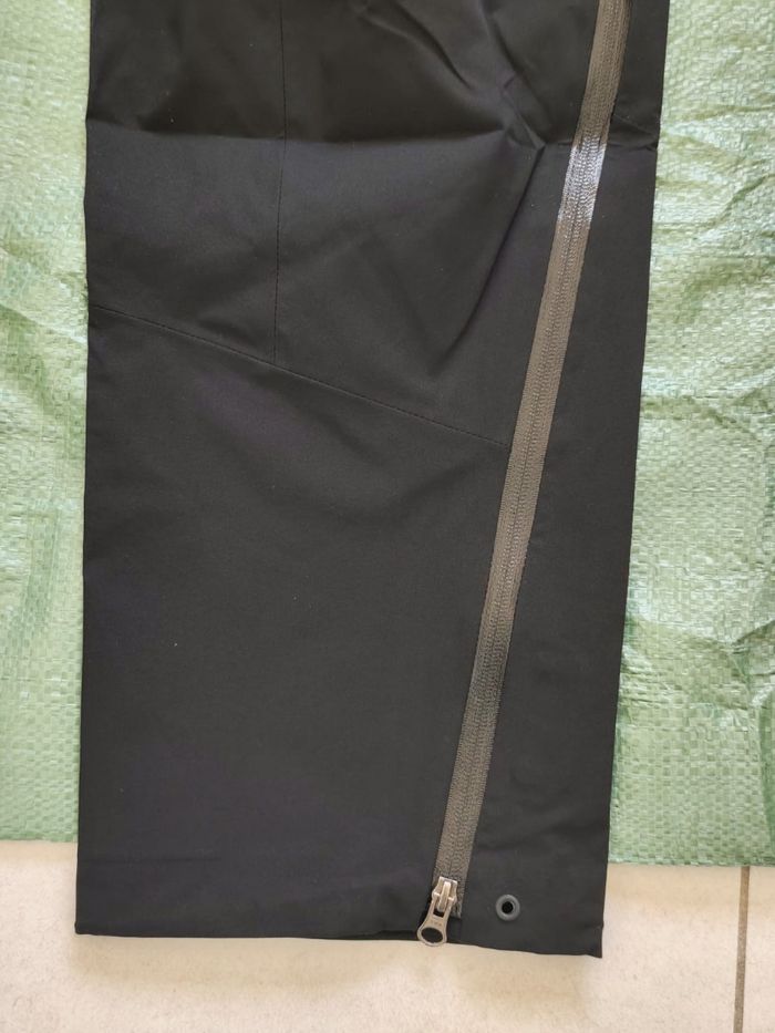 Pantalon imperméable arc' teryx Gore-Tex taille S neuf - photo numéro 6