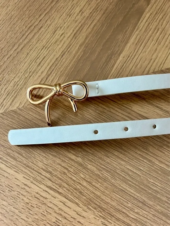 Ceinture fine blanche à nœud doré – Taille unique – Neuve - photo numéro 5