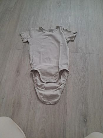 Body manches courtes 92 cm