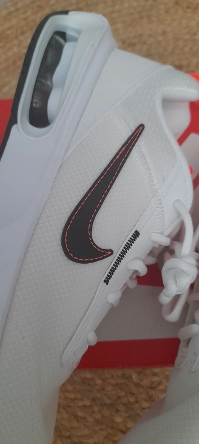 Basket Nike Air Max W 2090 - photo numéro 5