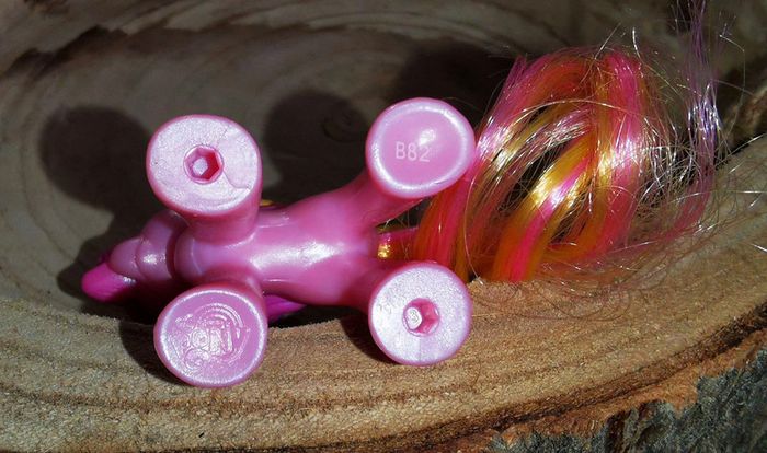 Figurine My Little Poney Pinkie Pie - photo numéro 4