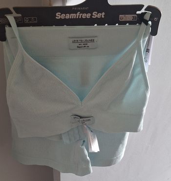 Ensemble sport Primark