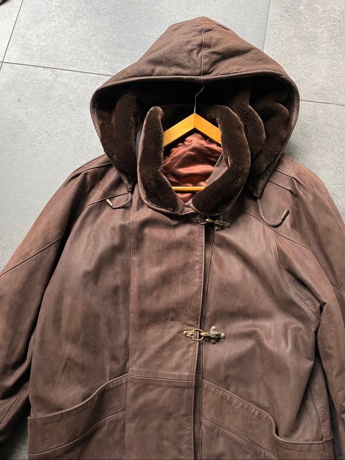 Manteau long femme en cuir marron 90’s - photo numéro 2