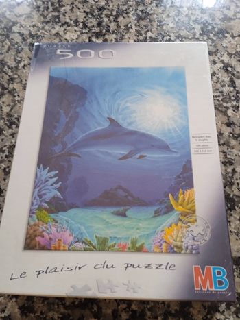 Puzzle 500 pièces. 500 x340 mm. État neuf. Encore emballé