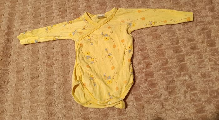 bodies bébé 6 MOIS (Petit Bateau, Absorba) - TBE ! - photo numéro 2