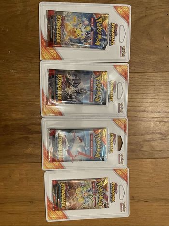 Artset ev8 Pokémon (blister plastique)