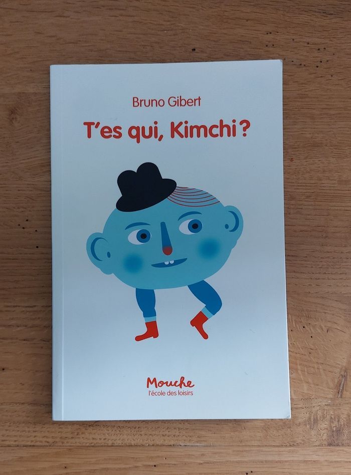 T'es qui, Kimchi ? - Mouche l'école des loisirs - photo numéro 1