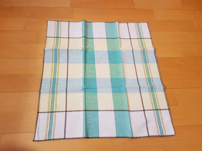 Lot une nappe et six serviettes vintage - photo numéro 2