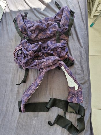 Porte bébé emeibaby