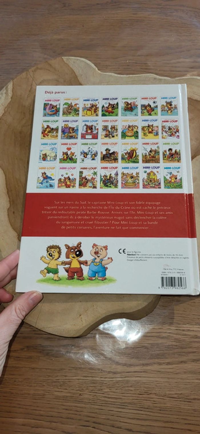 Livre mini loup et les pirates - photo numéro 2