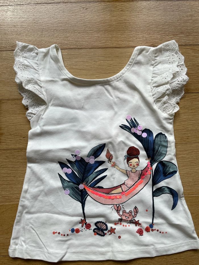 T shirt