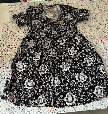 Robe manches courtes