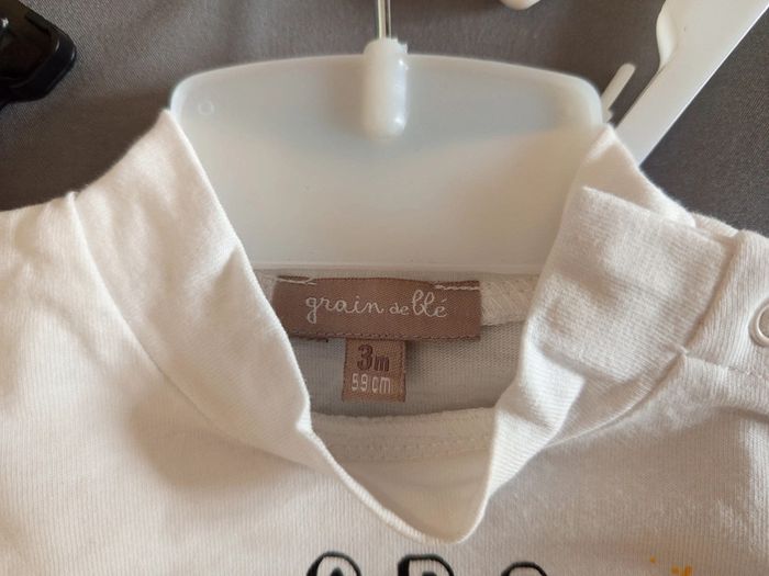 Sous pull 3 mois - photo numéro 2