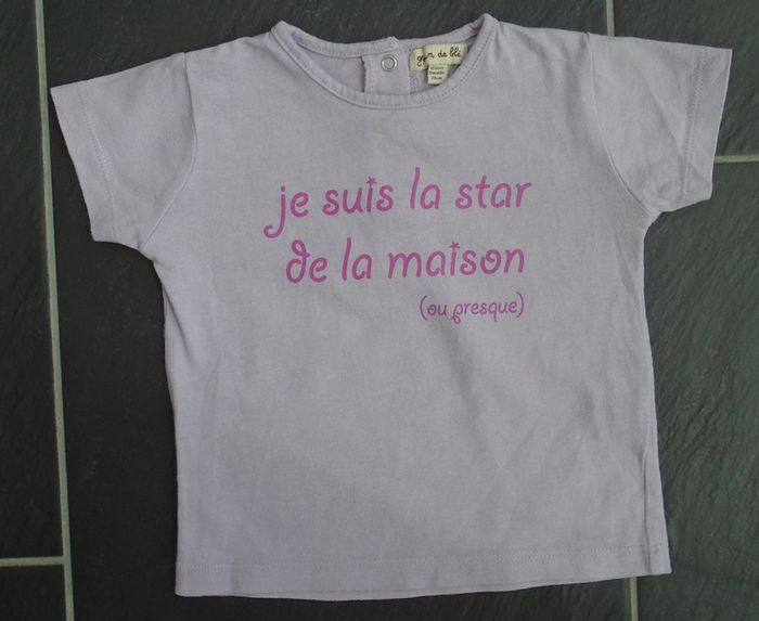 Joli tee shirt de star fille 12 mois (74 cm)